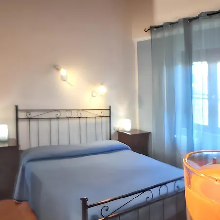 Charming In - 28 M² Terrace