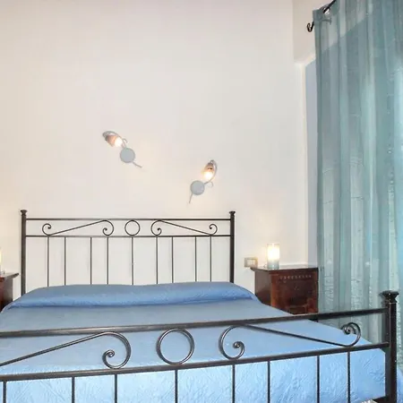 Charming In - 28 M² Terrace Apartment Pescia Romana